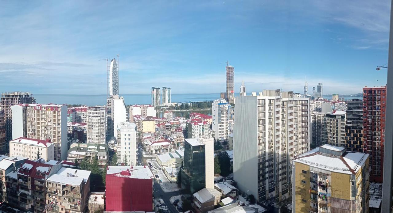 Apartment On Takaishvili Батумі Екстер'єр фото
