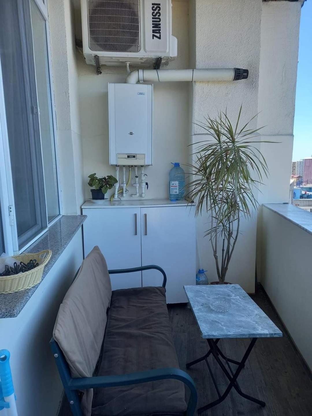 Apartment On Takaishvili Батумі Екстер'єр фото