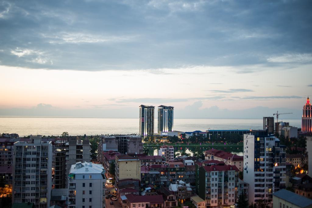 Apartment On Takaishvili Батумі Екстер'єр фото